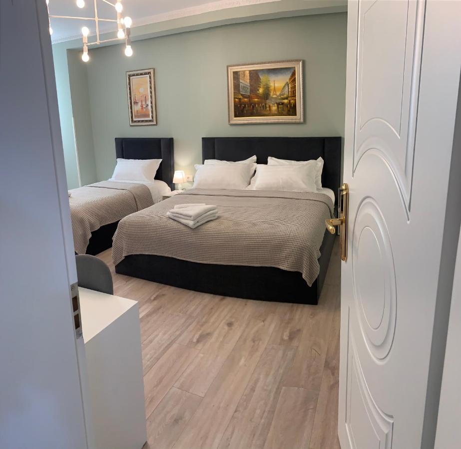 Belux Hotel Τίρανα Εξωτερικό φωτογραφία