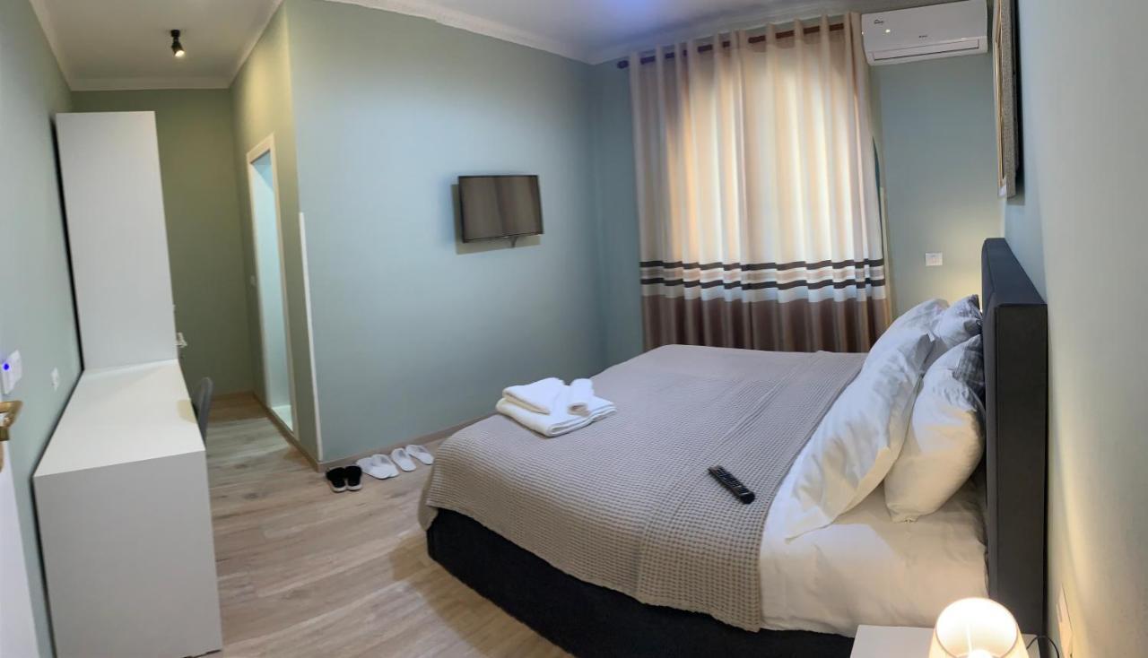 Belux Hotel Τίρανα Εξωτερικό φωτογραφία
