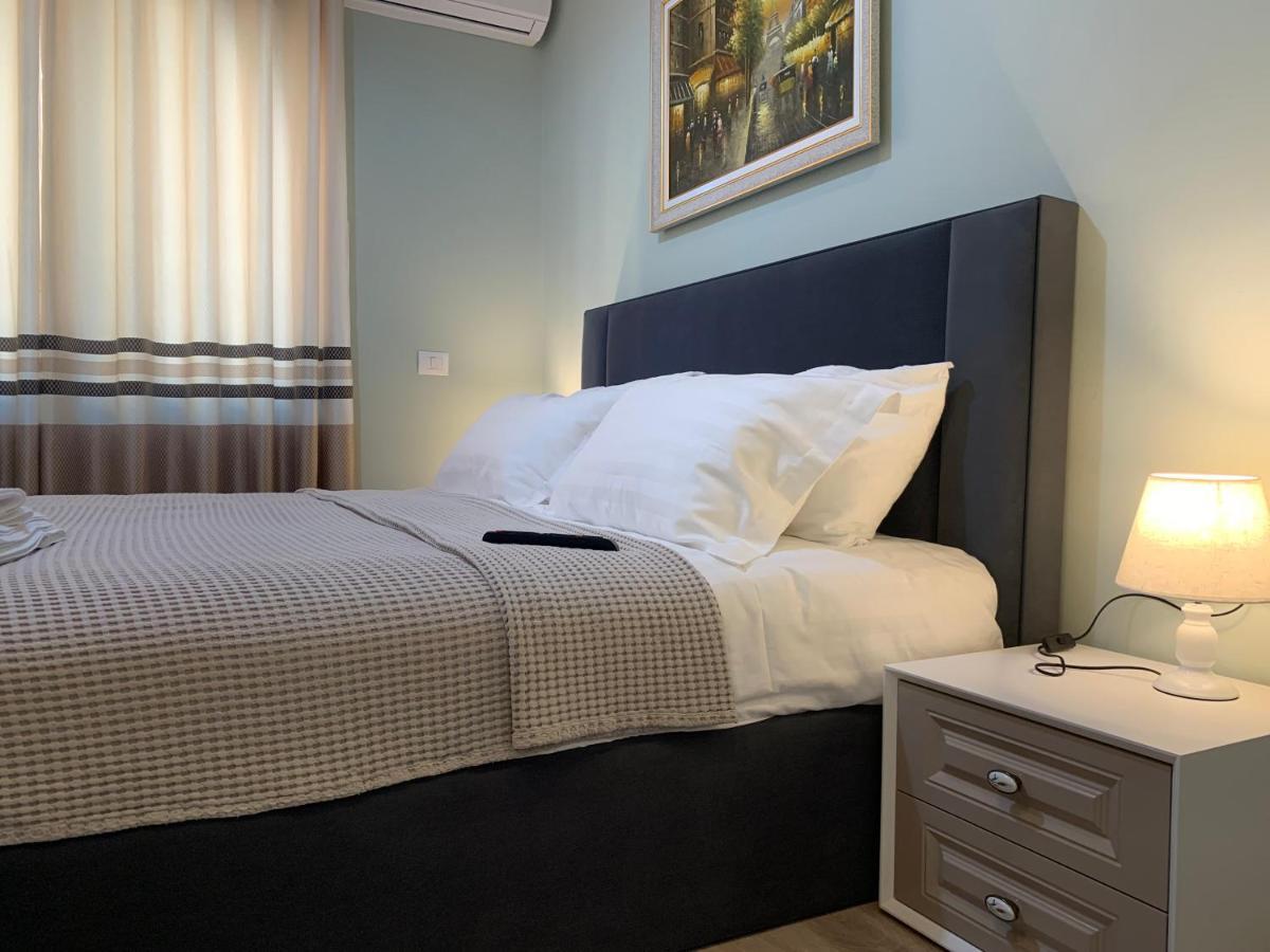 Belux Hotel Τίρανα Εξωτερικό φωτογραφία